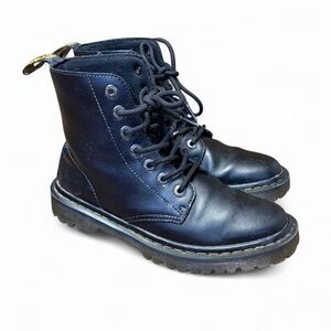 Dr. Doc Martens Luana Womens 7 Air Wair Black Leather 8 Eye Combat Boots AW004